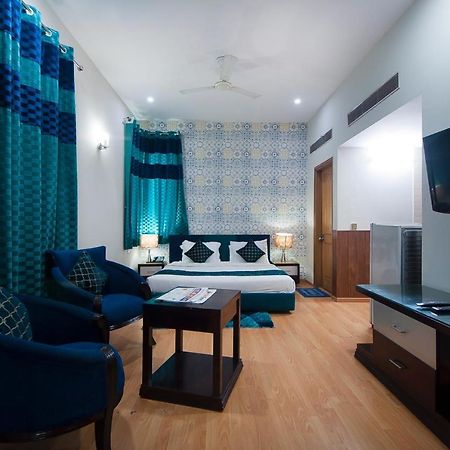 Imperial Apartments Huda City Gurgaon Exterior foto