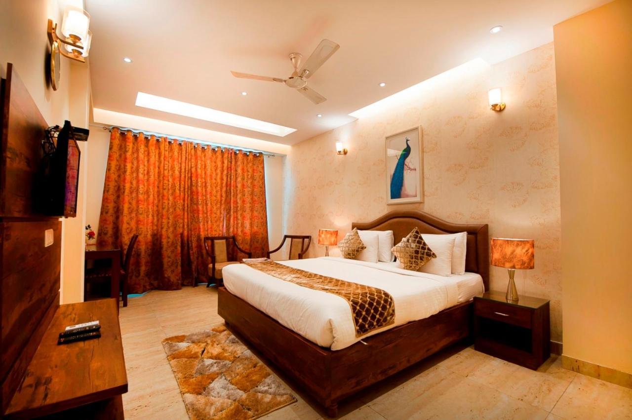 Imperial Apartments Huda City Gurgaon Exterior foto