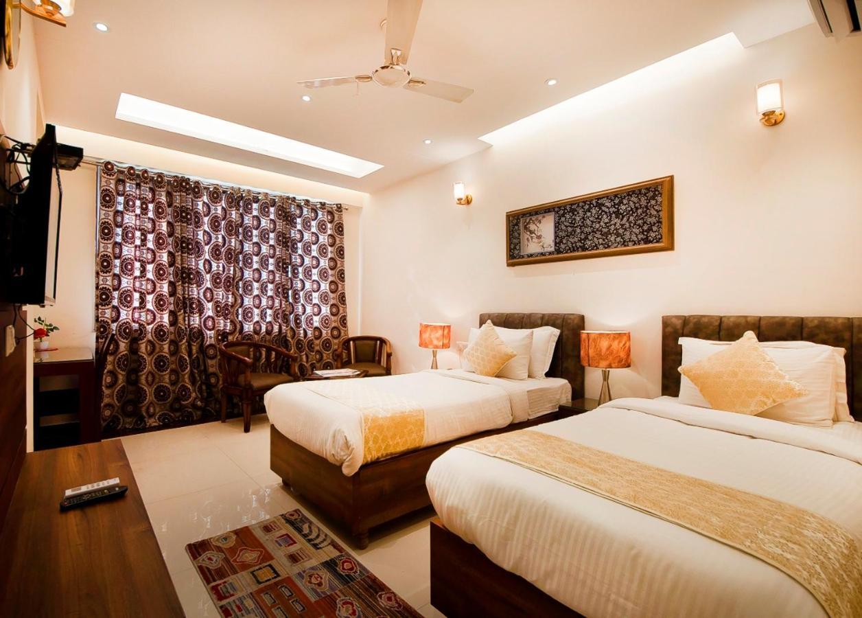 Imperial Apartments Huda City Gurgaon Exterior foto