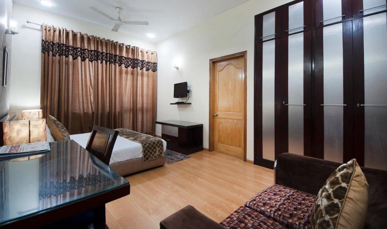 Imperial Apartments Huda City Gurgaon Exterior foto