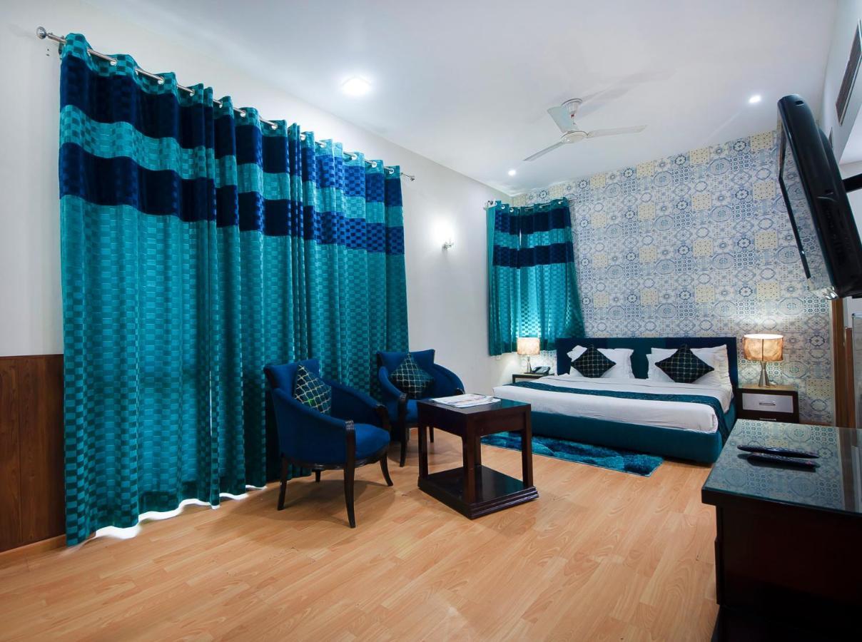 Imperial Apartments Huda City Gurgaon Exterior foto