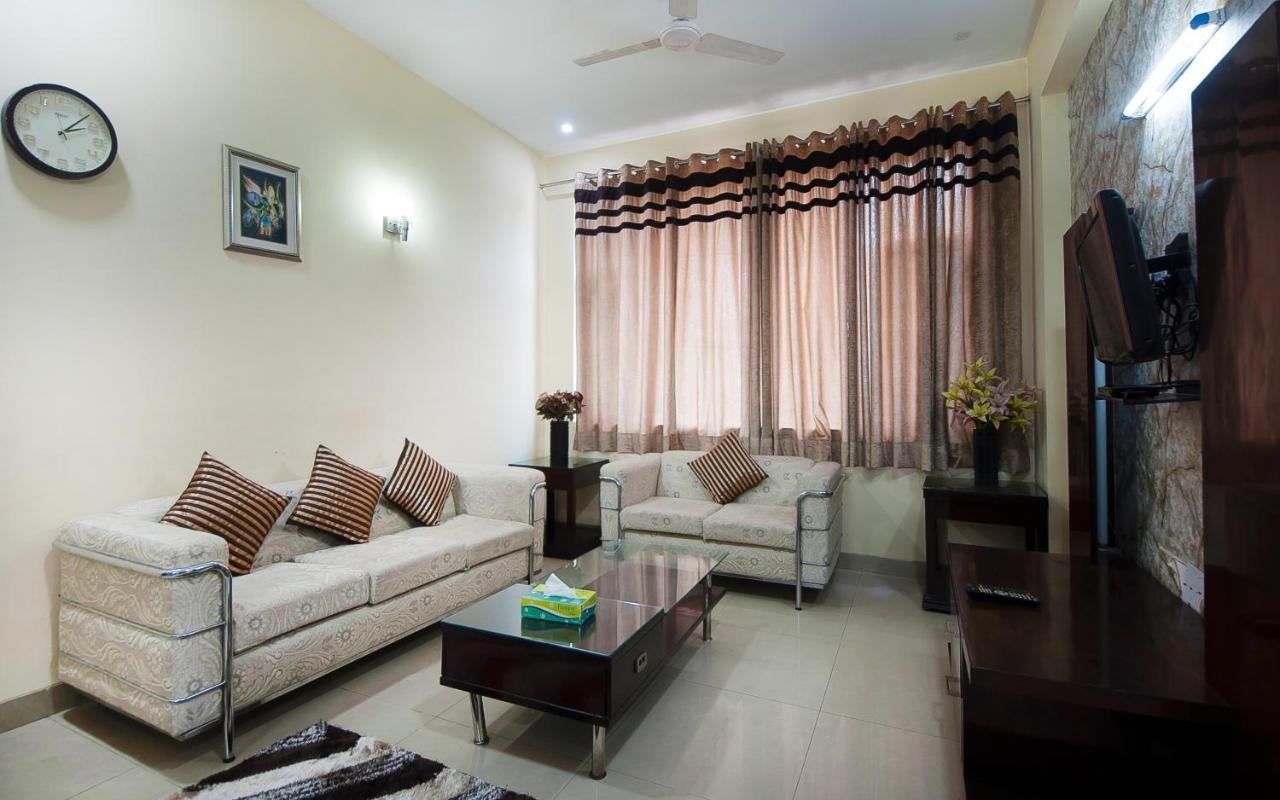 Imperial Apartments Huda City Gurgaon Exterior foto